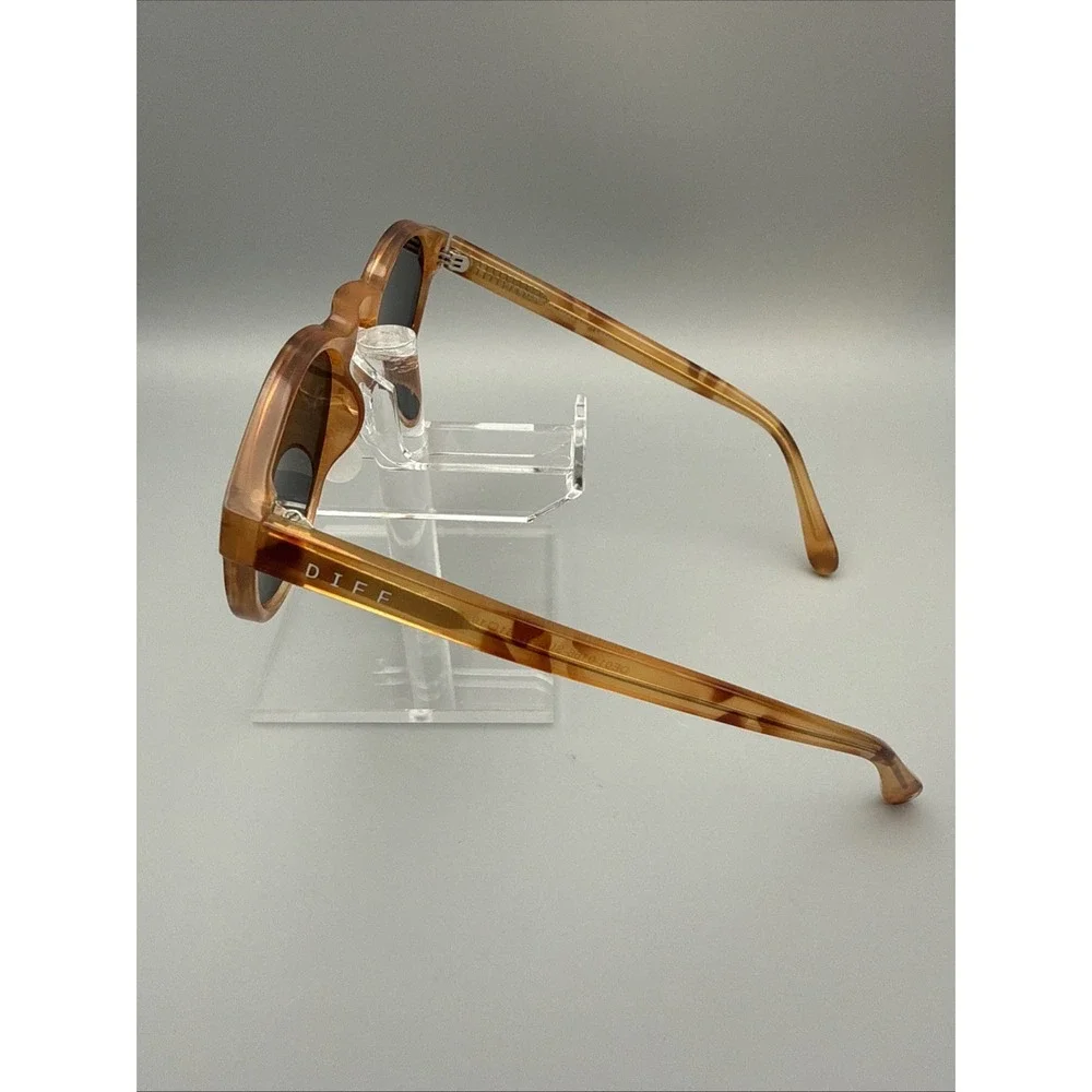 DIFF Sunglasses 
